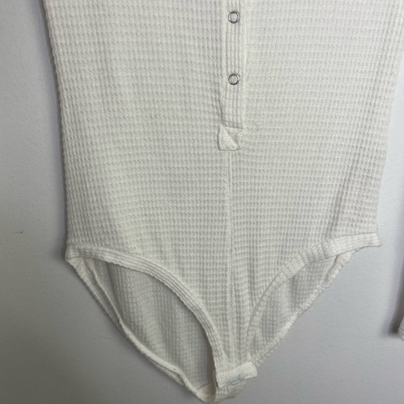 Free people Keep Your Cool Thermal waffle Knit Bodysuit - Picture 6 of 11